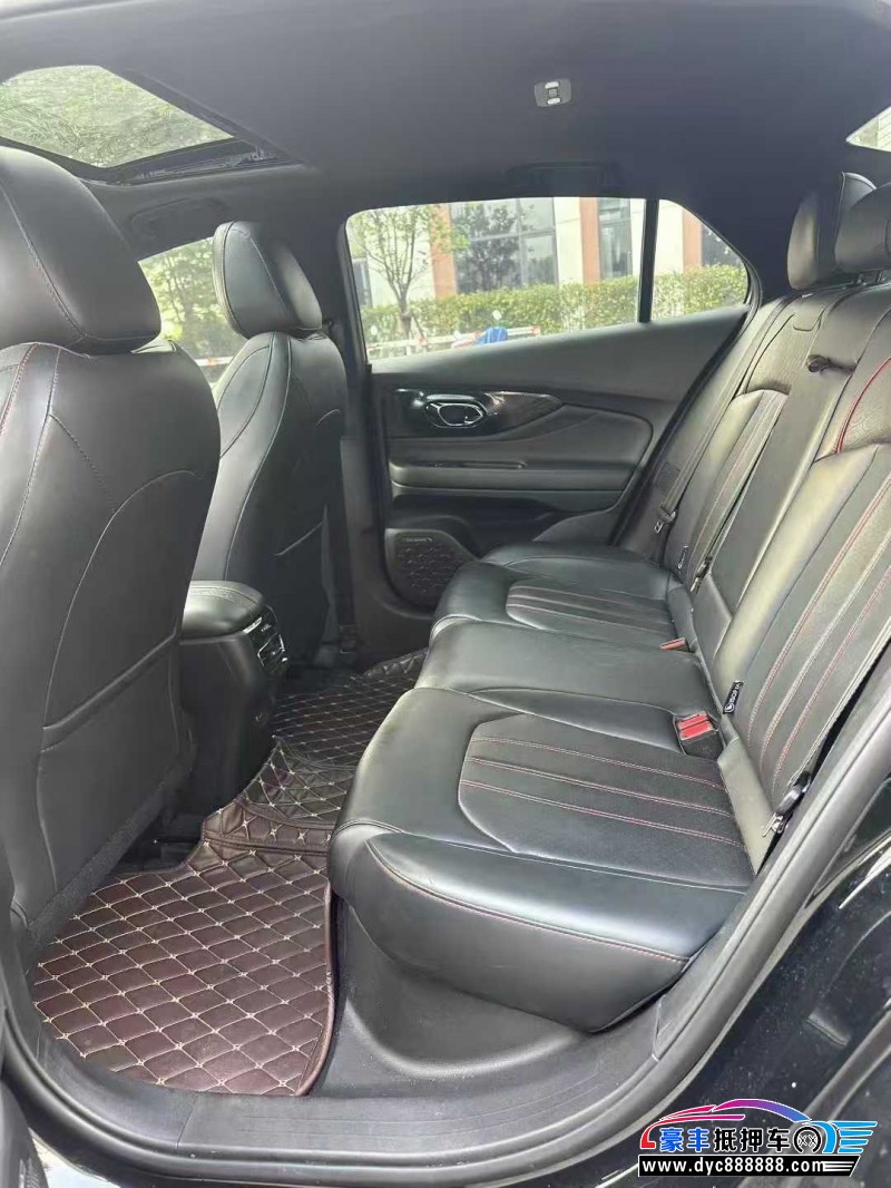 21年传祺影豹轿车抵押车出售