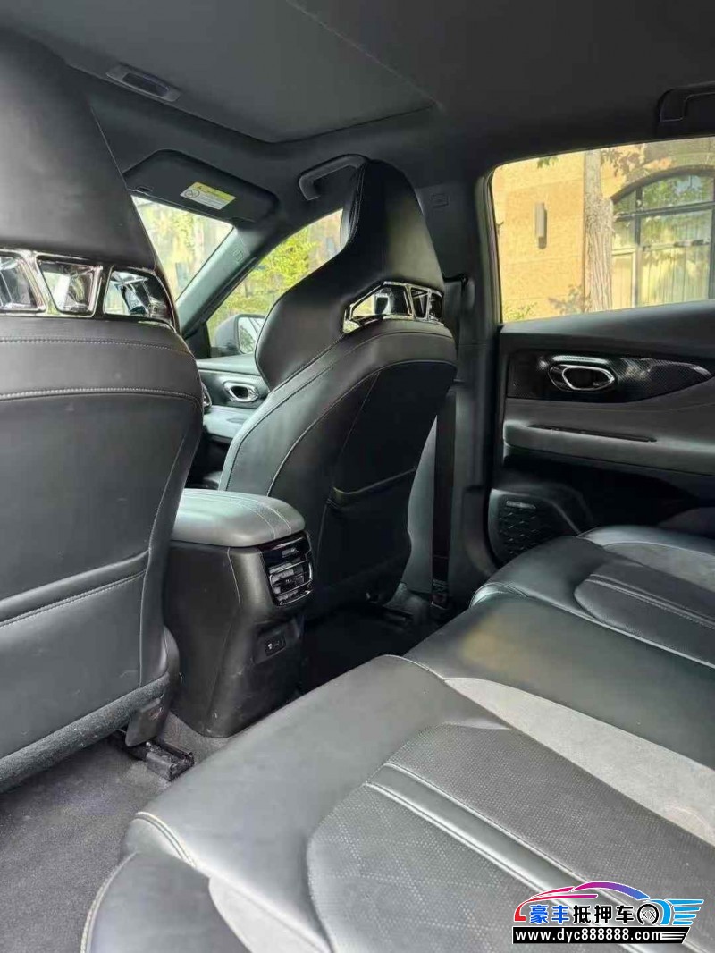 23年传祺影豹轿车抵押车出售