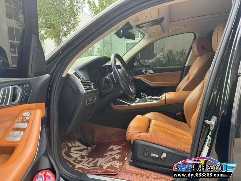 20年宝马X7轿车抵押车出售