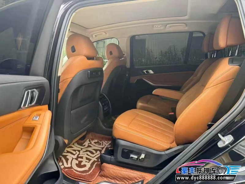 20年宝马X7轿车抵押车出售