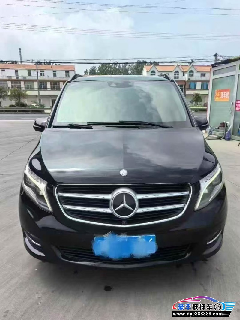 17年奔驰V轿车抵押车出售