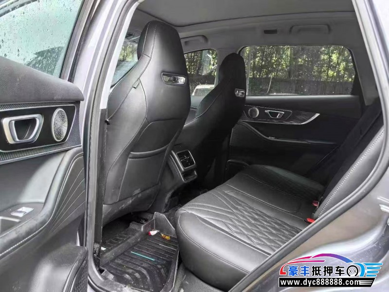 24年奇瑞瑞虎8轿车抵押车出售