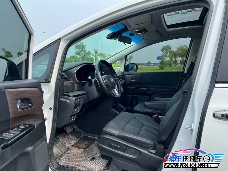 22年本田奥德赛轿车抵押车出售