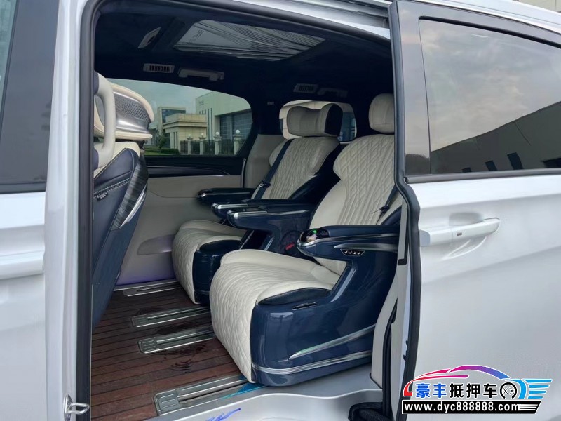 22年别克GL8轿车抵押车出售