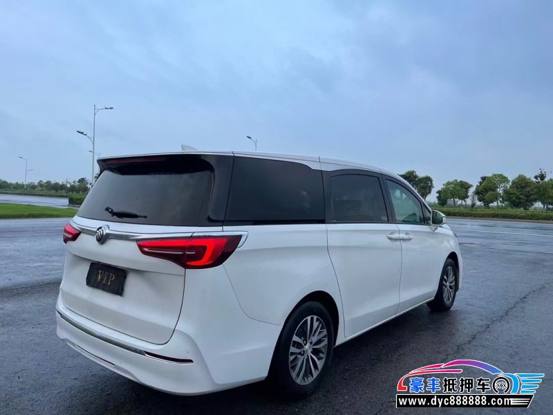 22年别克GL8轿车抵押车出售