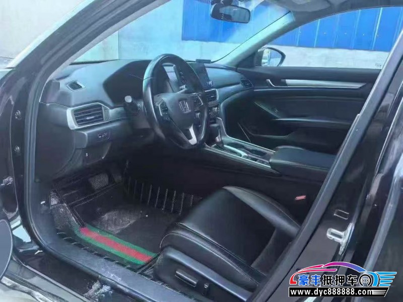 20年本田雅阁轿车抵押车出售