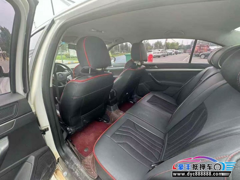 20年大众朗逸轿车抵押车出售