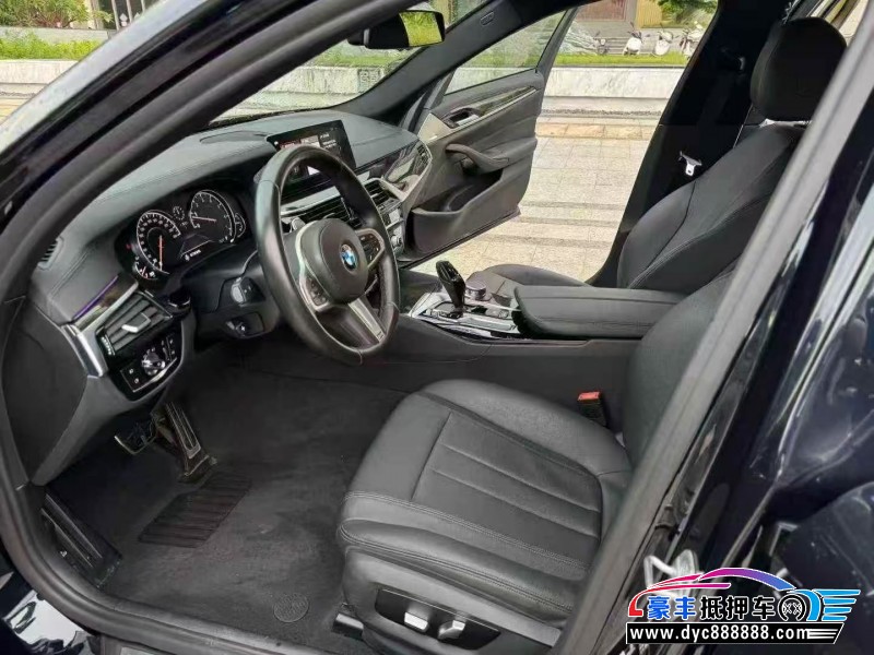 19年宝马5系轿车抵押车出售