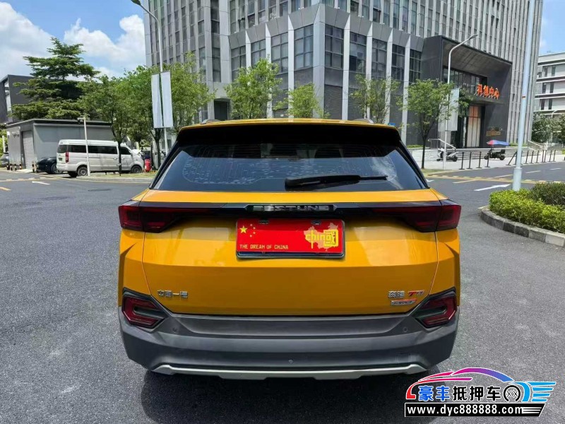 21年奔腾T77轿车抵押车出售