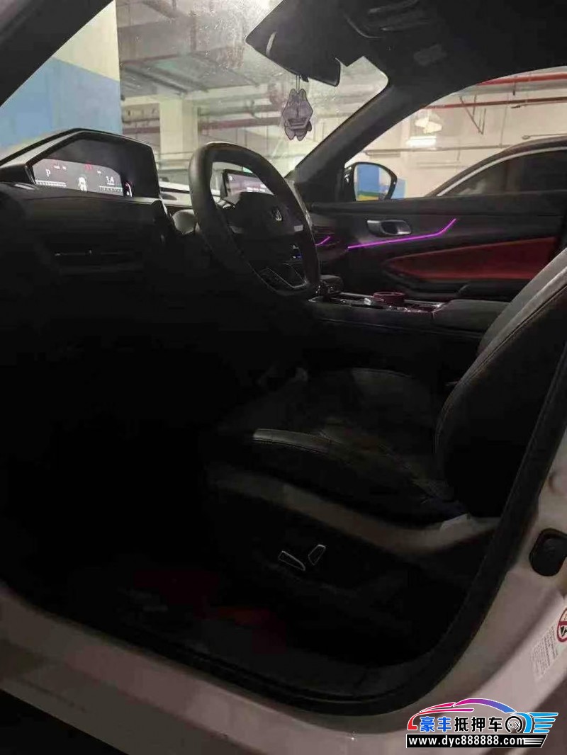 24年长安长安CS55轿车抵押车出售