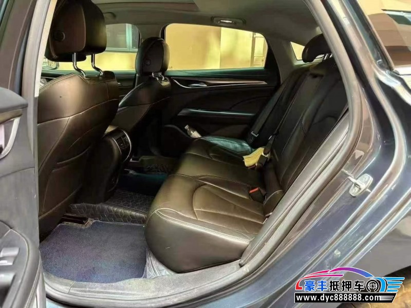 20年别克君越轿车抵押车出售