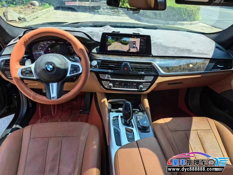 20年宝马5系轿车抵押车出售