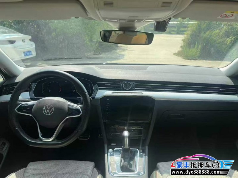 24年大众迈腾轿车抵押车出售