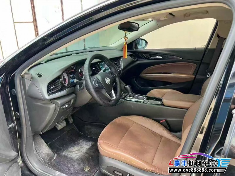 18年别克君威轿车抵押车出售