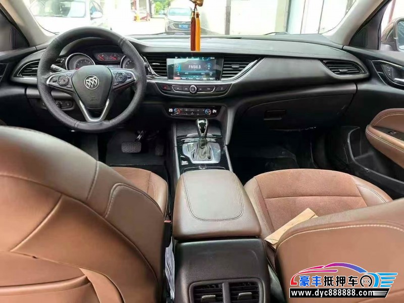 18年别克君威轿车抵押车出售