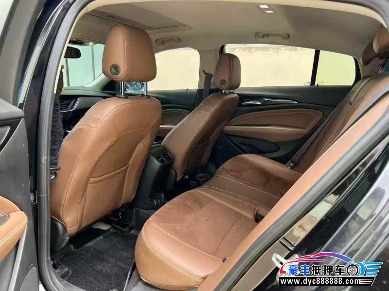 18年别克君威轿车抵押车出售