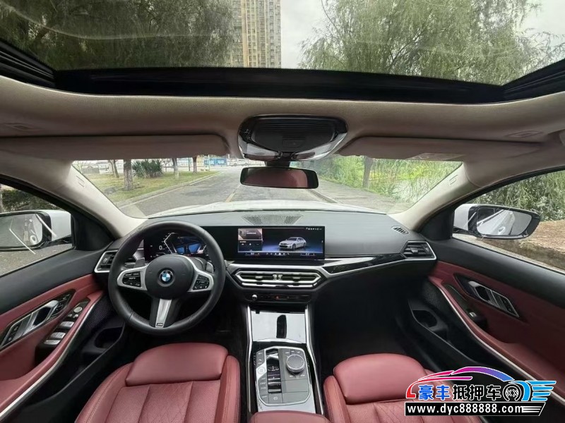 24年宝马3系轿车抵押车出售