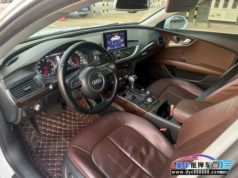 14年奥迪A7轿车抵押车出售