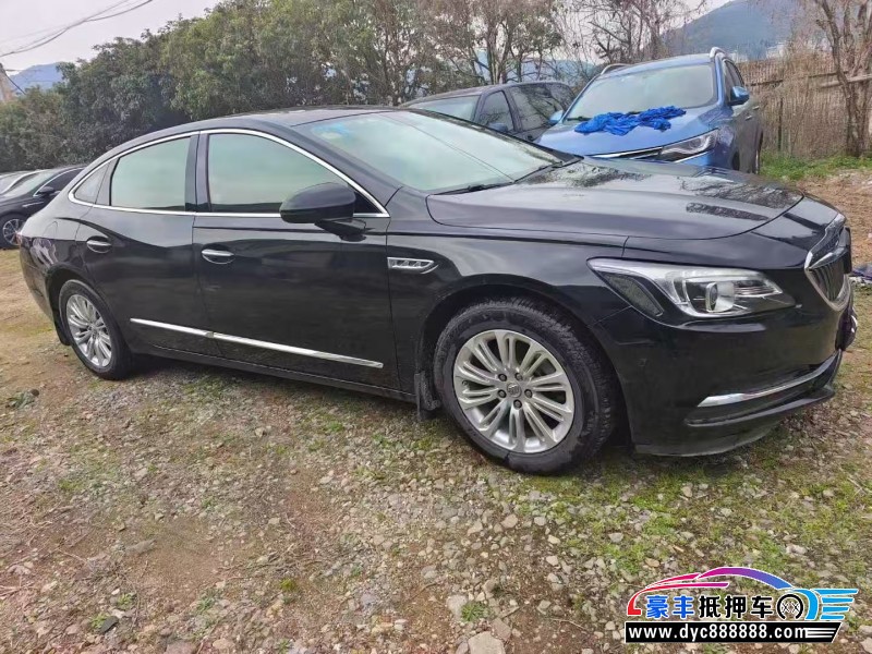 17年别克君越轿车抵押车出售