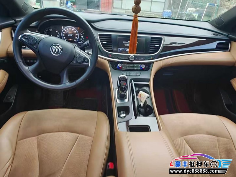 17年别克君越轿车抵押车出售