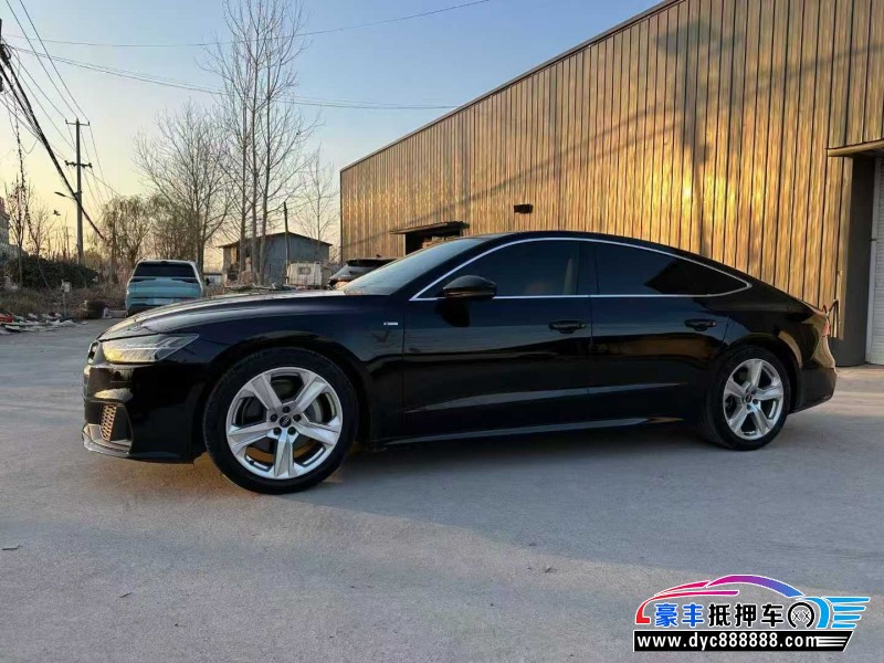 21年奥迪A7轿车抵押车出售