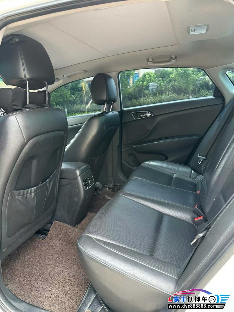 16年现代名图轿车抵押车出售