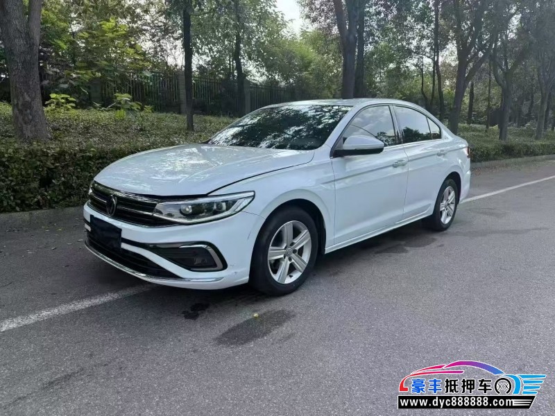 22年大众宝来轿车抵押车出售