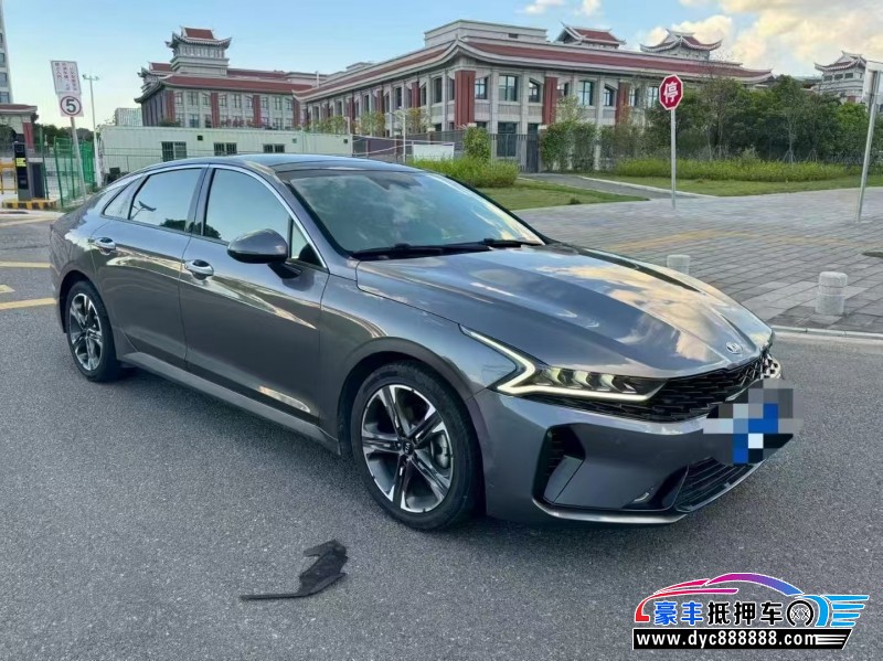 21年起亚K5轿车抵押车出售