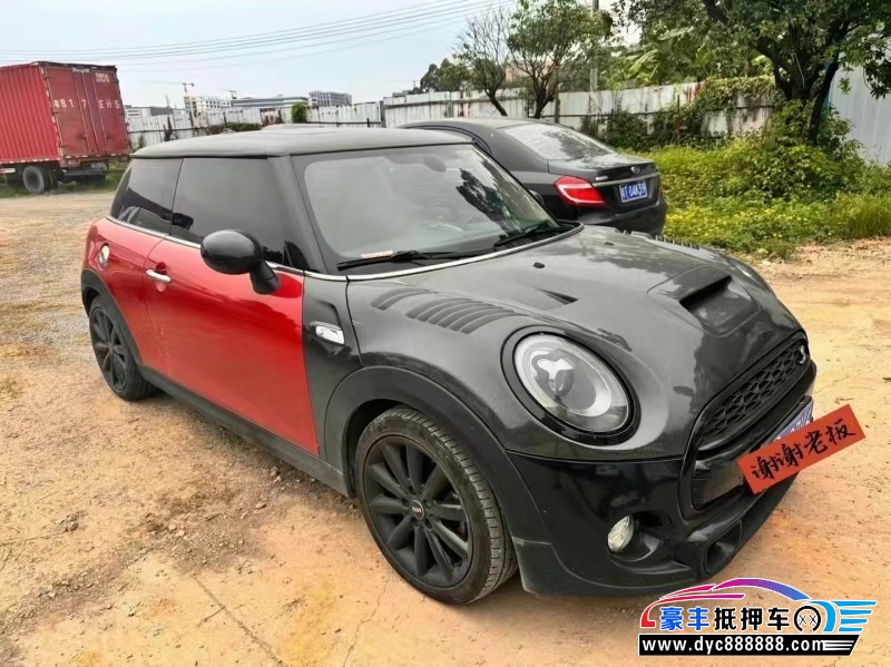 18年宝马MINI轿车抵押车出售