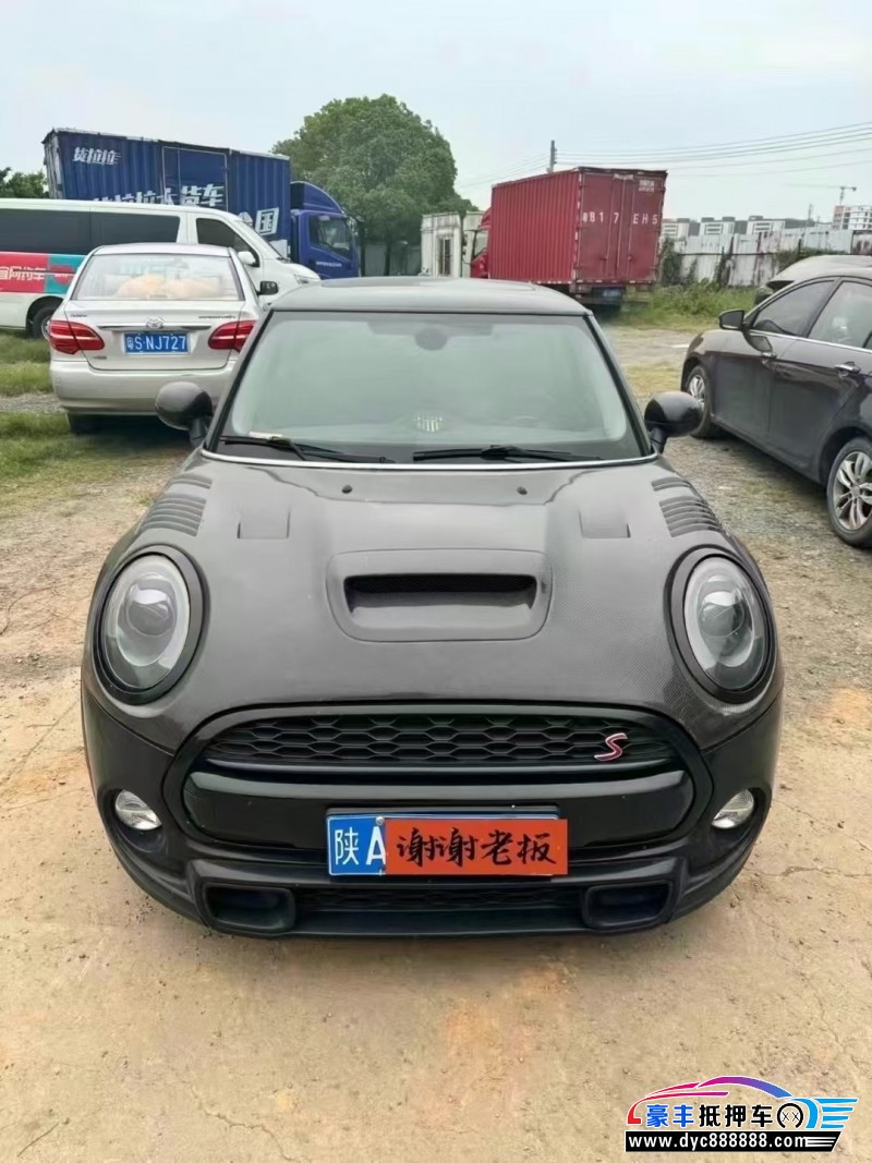 18年宝马MINI轿车抵押车出售