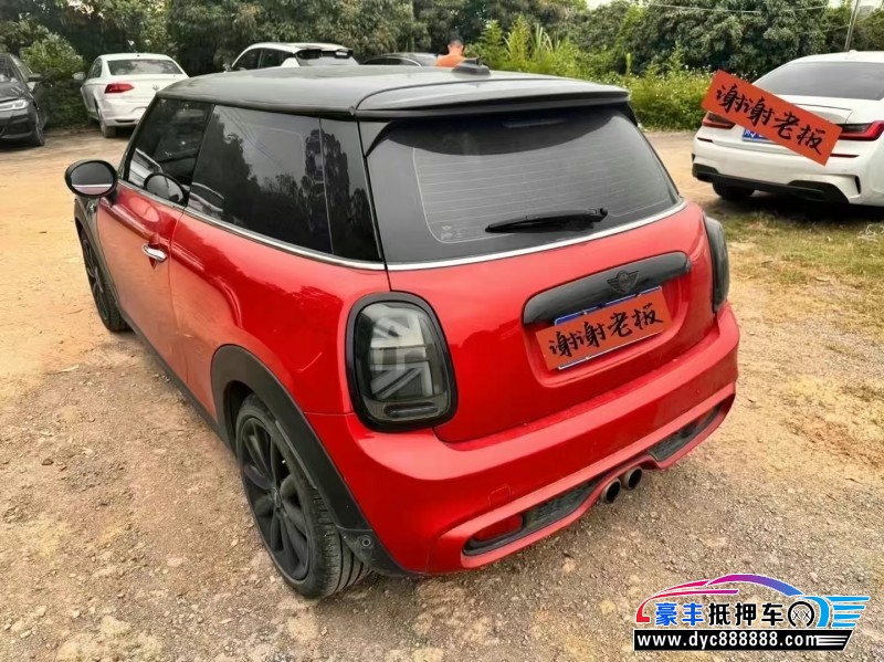18年宝马MINI轿车抵押车出售