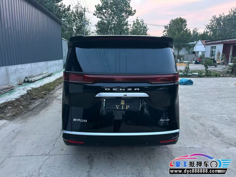 24年腾势D9MPV抵押车出售