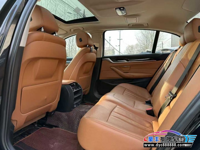 17年宝马5系轿车抵押车出售