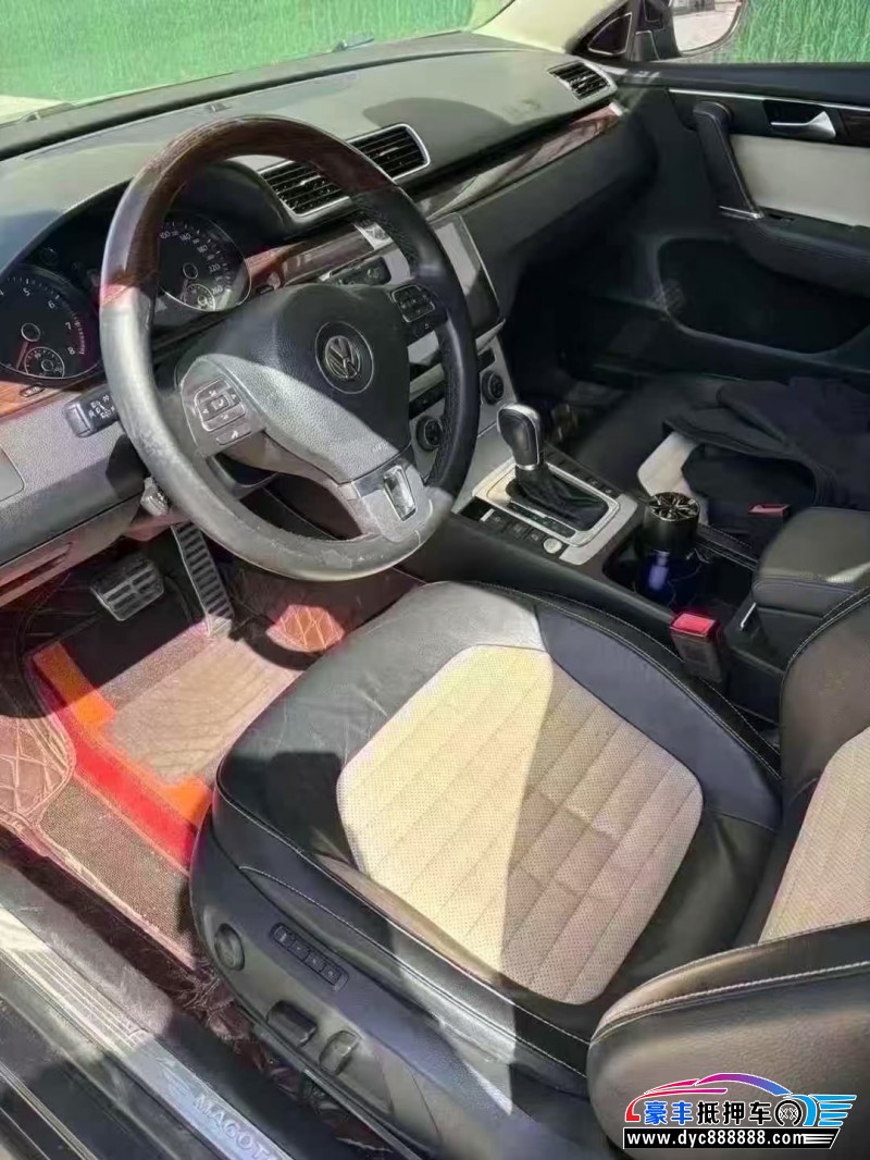 15年大众迈腾轿车抵押车出售