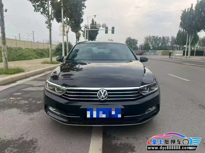 18年大众迈腾轿车抵押车出售