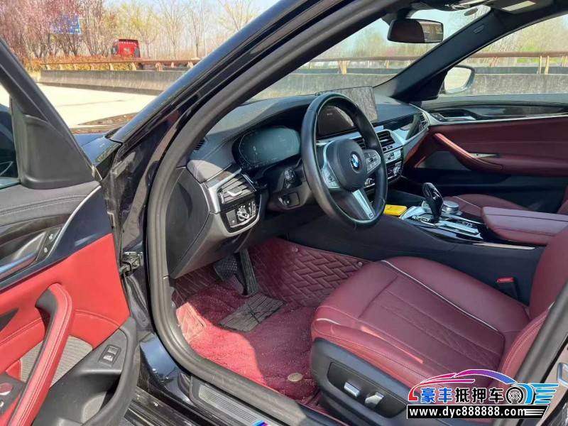 23年宝马5系轿车抵押车出售