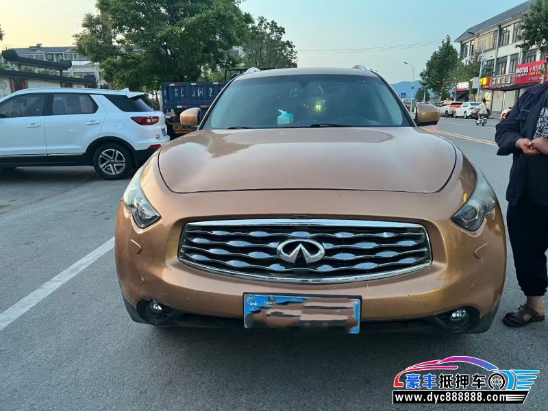 12年英菲尼迪FX35轿车抵押车出售