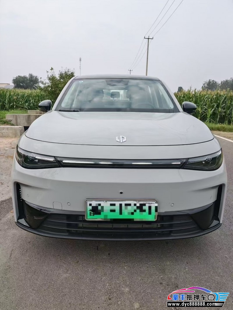 25年零跑C10轿车抵押车出售