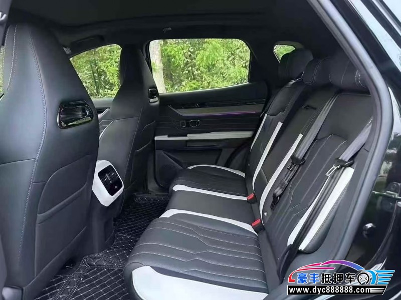 25年捷途山海L6轿车抵押车出售