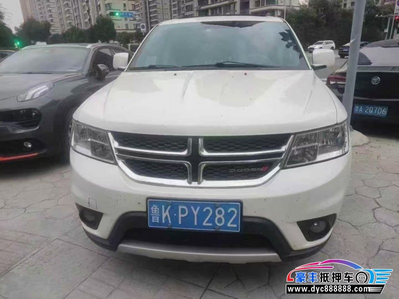 17年道奇酷威轿车抵押车出售