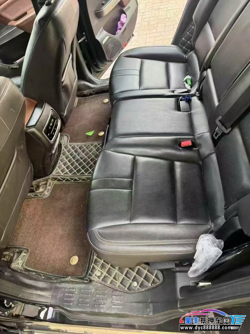 18年传祺GS8轿车抵押车出售