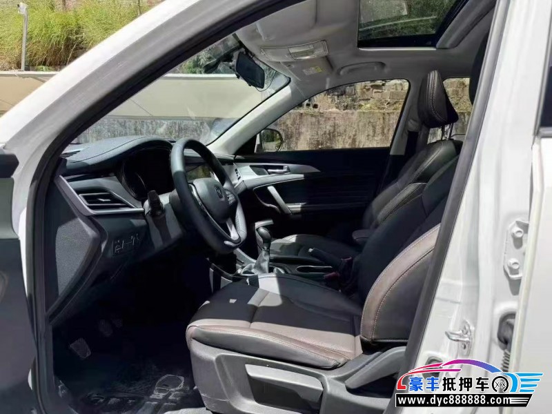 18年长安CS35轿车抵押车出售