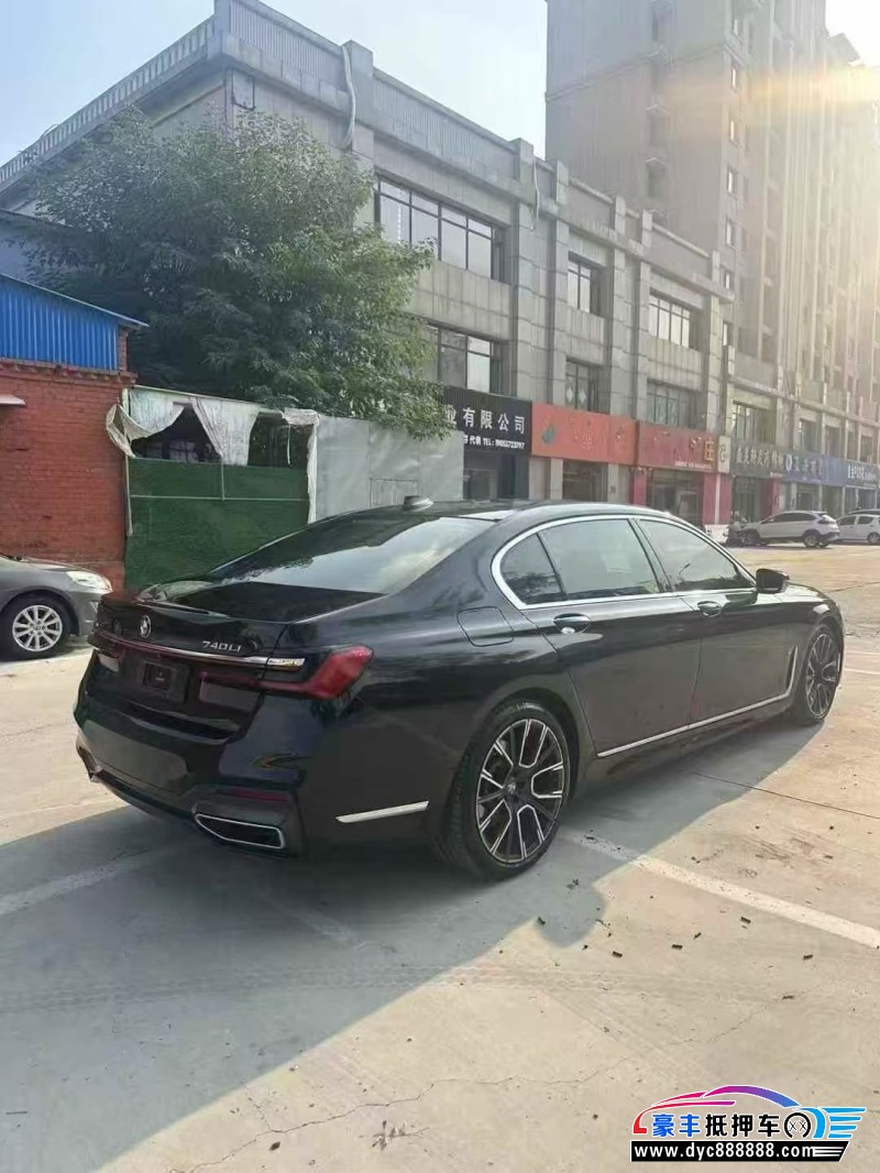 21年宝马7系轿车抵押车出售