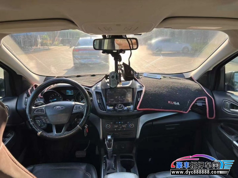 18年福特翼虎轿车抵押车出售