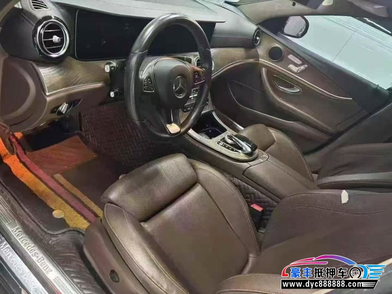18年奔驰E轿车抵押车出售