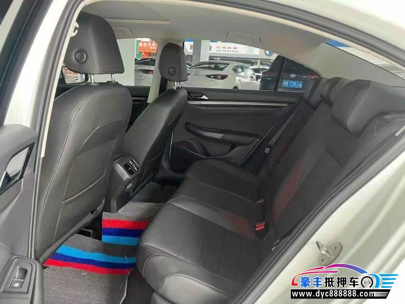 21年大众宝来轿车抵押车出售