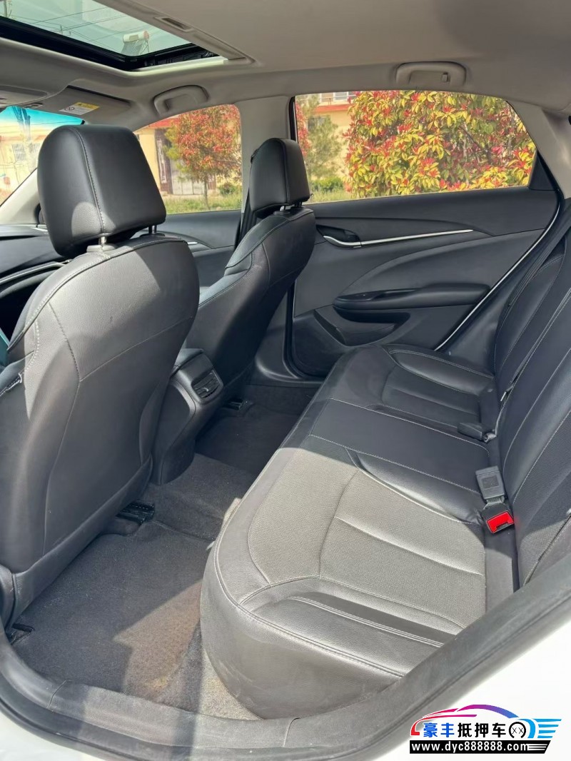 21年别克英朗轿车抵押车出售