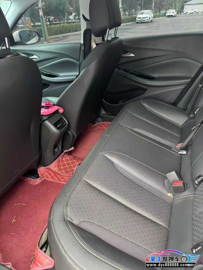 24年别克威朗轿车抵押车出售