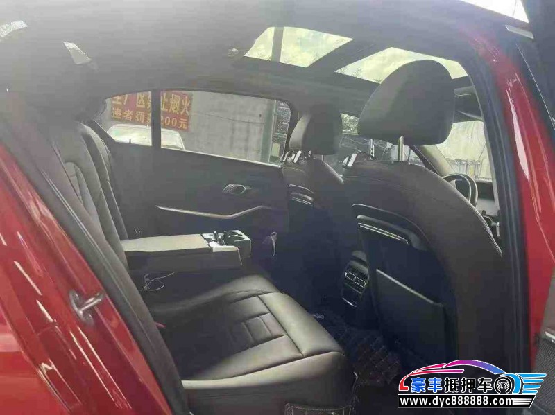 20年宝马3系轿车抵押车出售