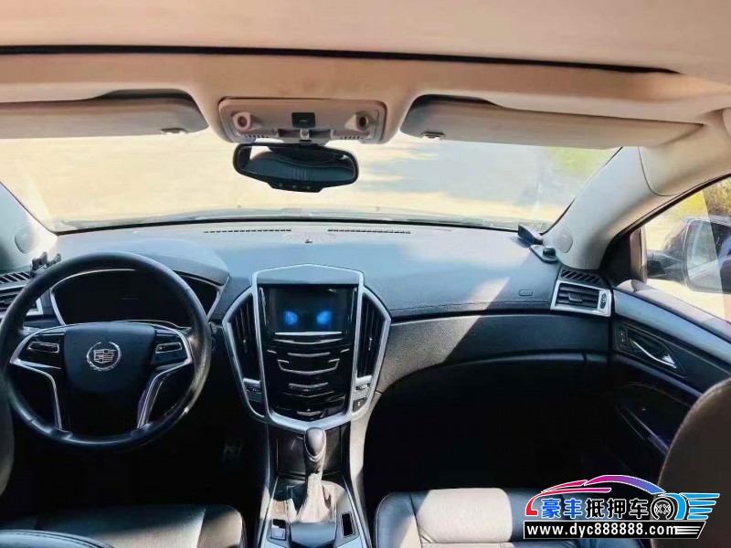 13年凯迪拉克SRX轿车抵押车出售